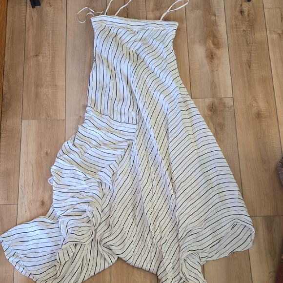 Chloe Asymmetrical Ruched Dress White and Black - Picture 1 of 7